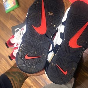 Nike air uptempo size 1Y boys worn 2-3 times